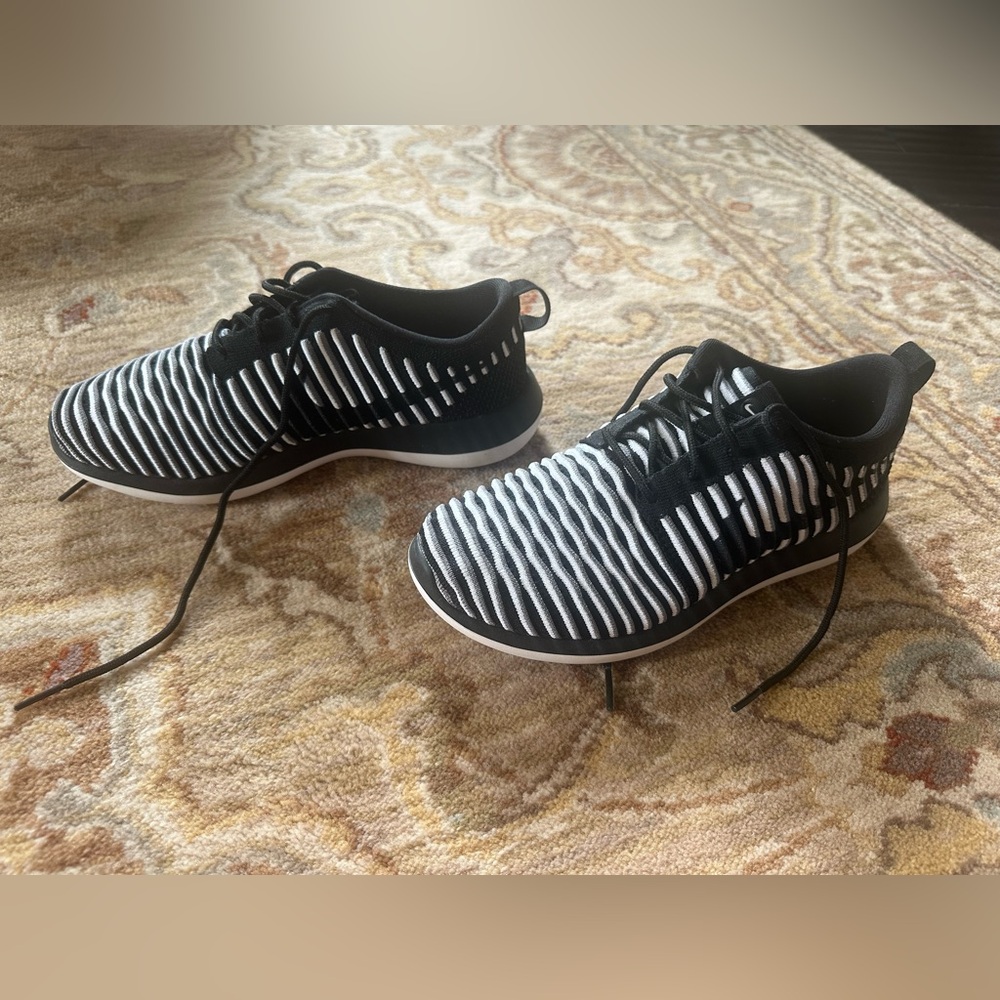 Nike Rosche 2 fly knit shoes